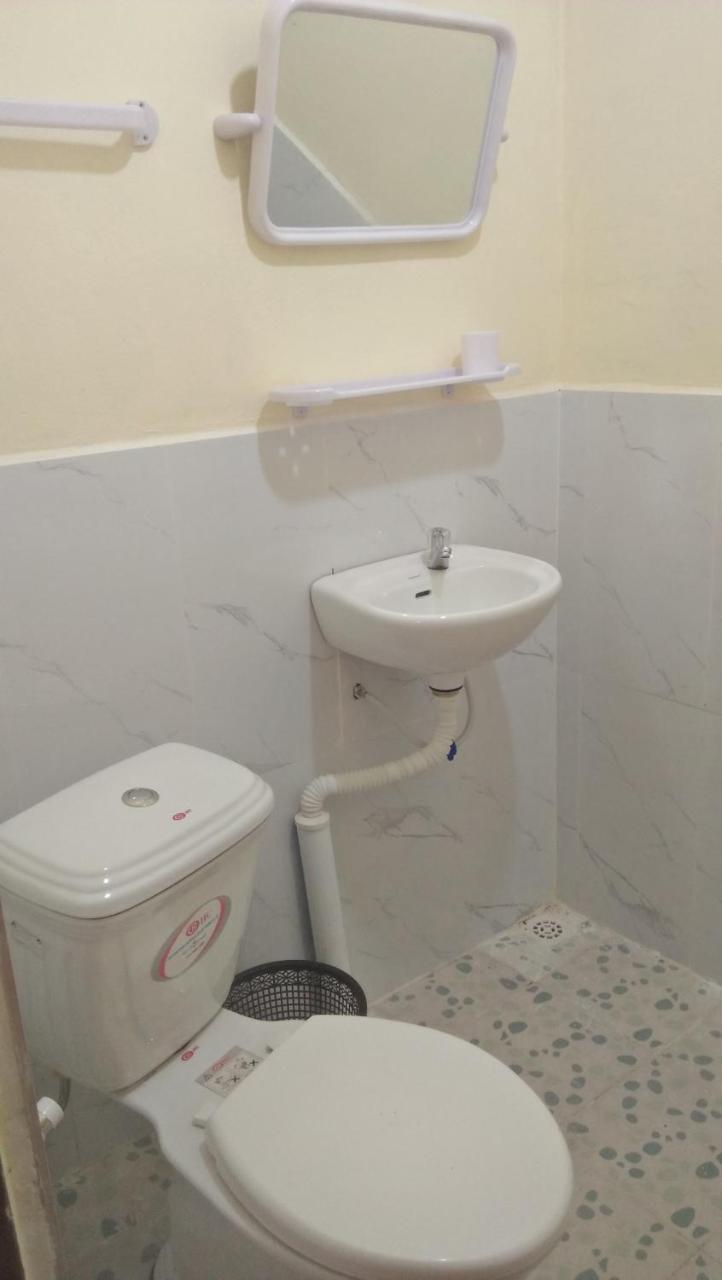Baloo Guesthouse Đảo Koh Rong Samloem Ngoại thất bức ảnh
